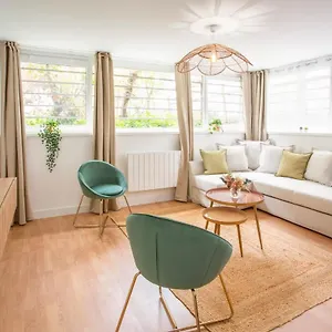 Cozy - Marais - Pelee Appartement