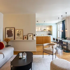 Apartment Habitat Parisien - Madeleine Galeries Lafayette, Paris